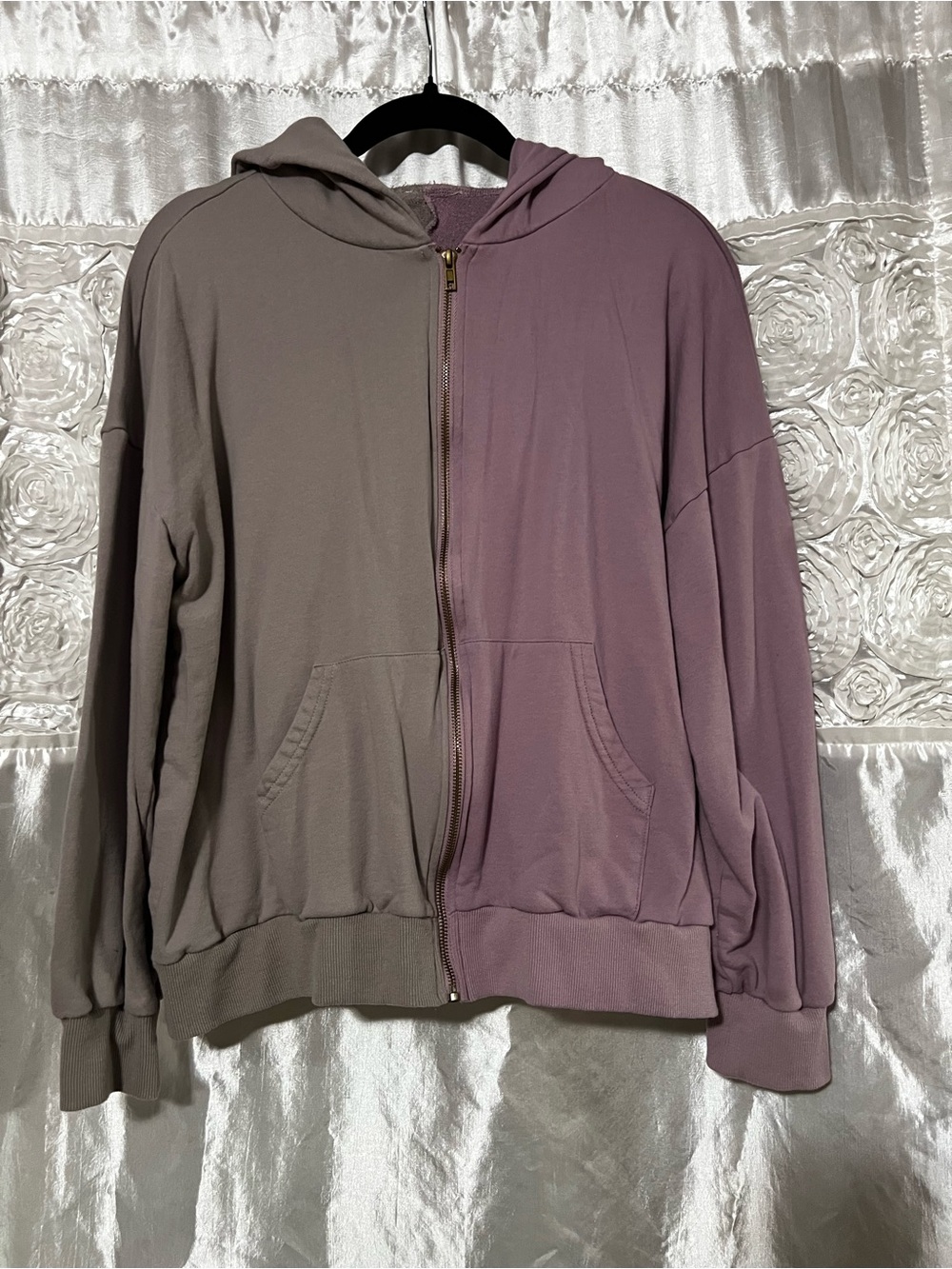 easel Split Two-Tone Hooded Zip Jacket in Taupe & Mauve